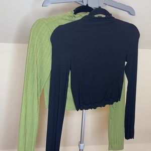Cropped Black & Green Long Sleeves
